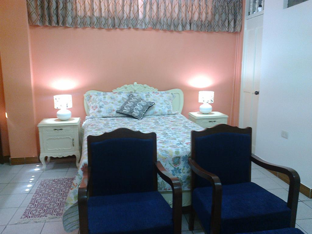 Strenua Santa Maria Suites Trujillo Pokoj fotografie
