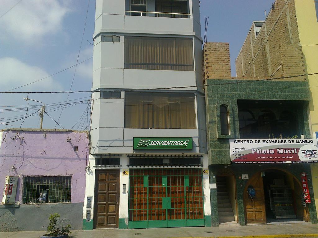 Strenua Santa Maria Suites Trujillo Exteriér fotografie