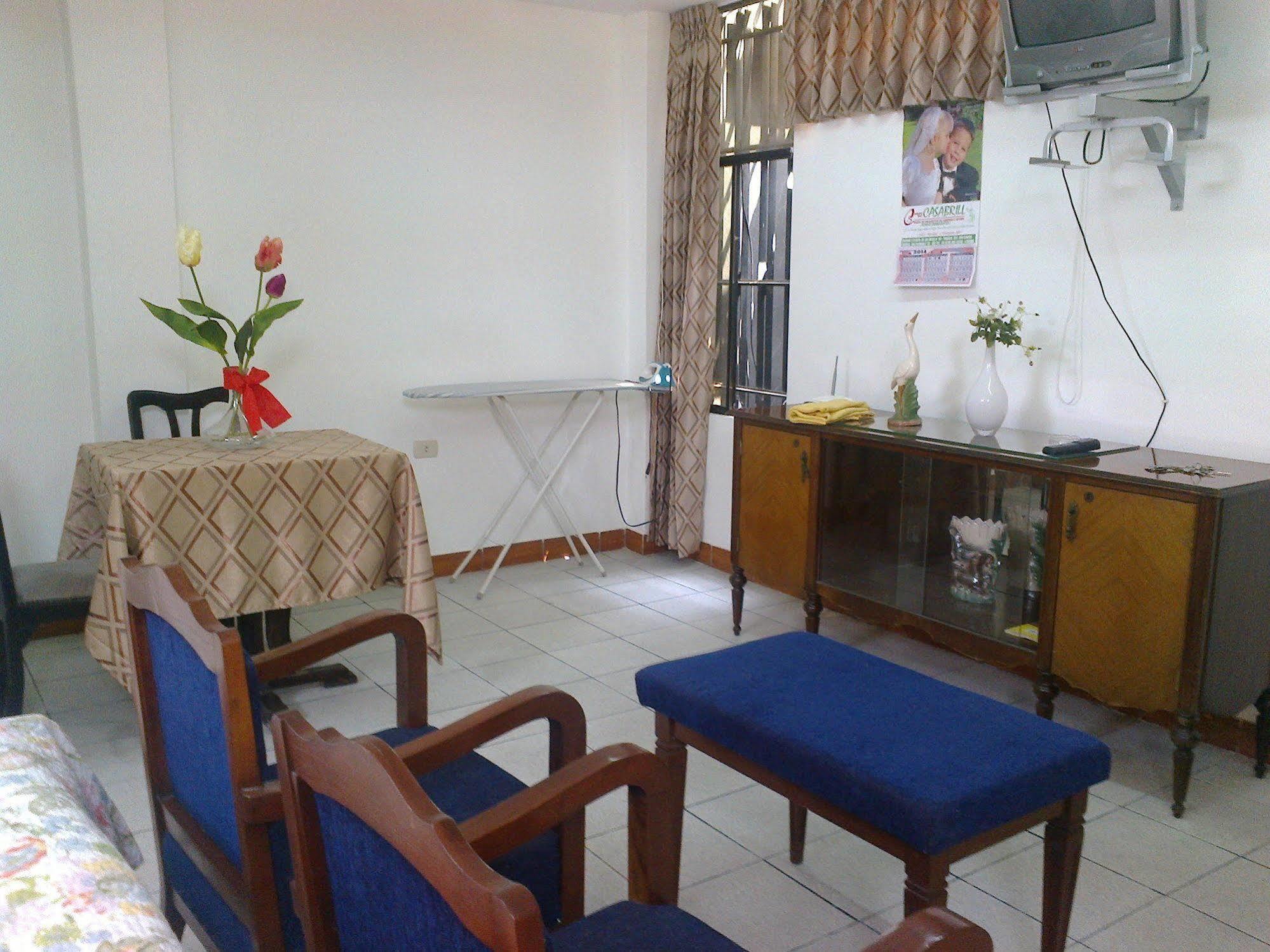 Strenua Santa Maria Suites Trujillo Exteriér fotografie